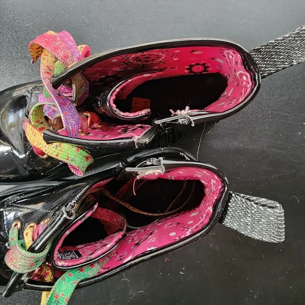 Skechers Woman Girls Teen Spirit 6 Eye Padded Collar Sz 4 Rainbow Laces‎ 90s